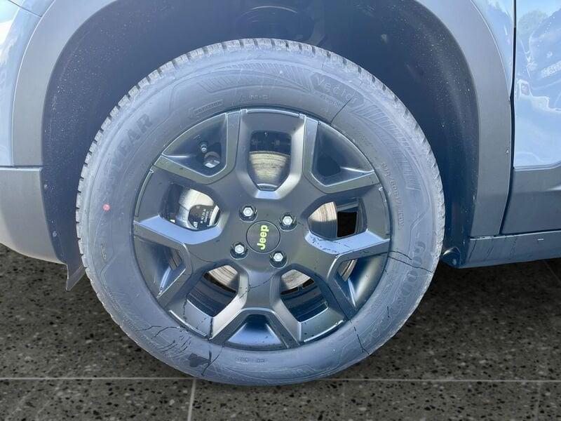 Jeep Avenger 1.2 turbo e-hybrid mhev Upland 4xe 145cv edct6 - KM0