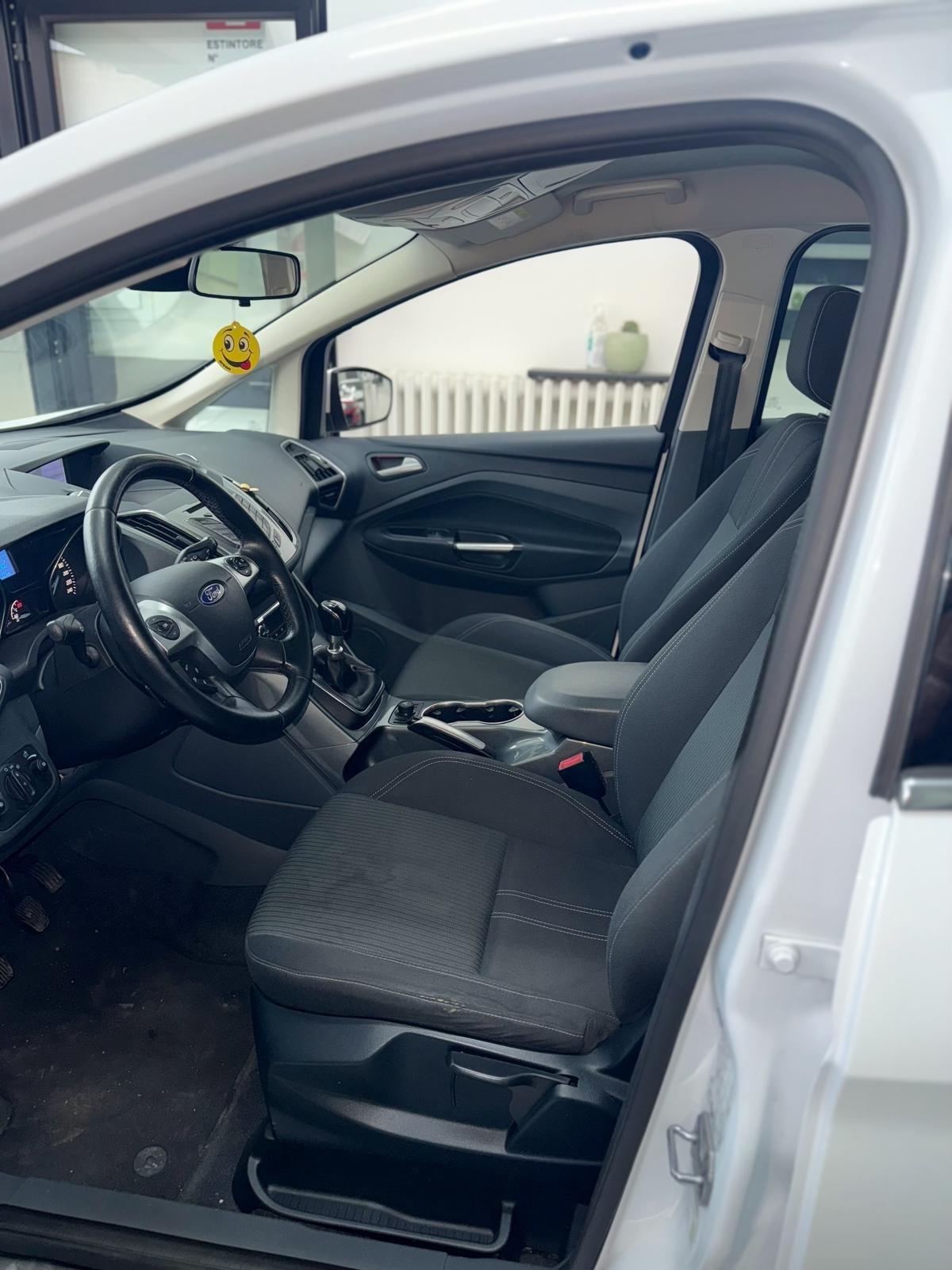 Ford C-Max 1.6 TDCi 115CV Titanium