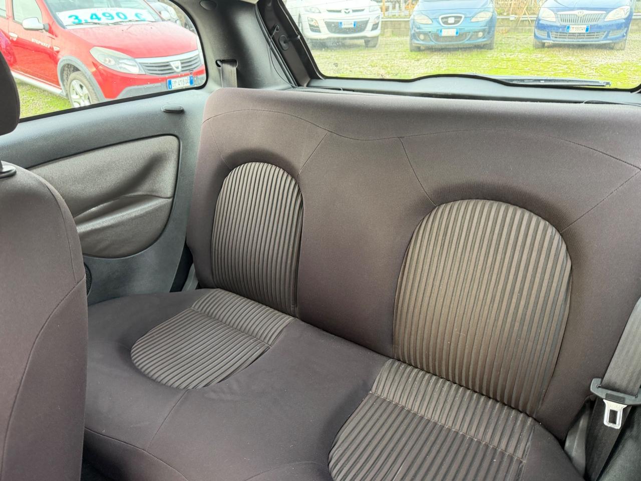 Lancia Ypsilon 1.4 Platino Ecochic GPL