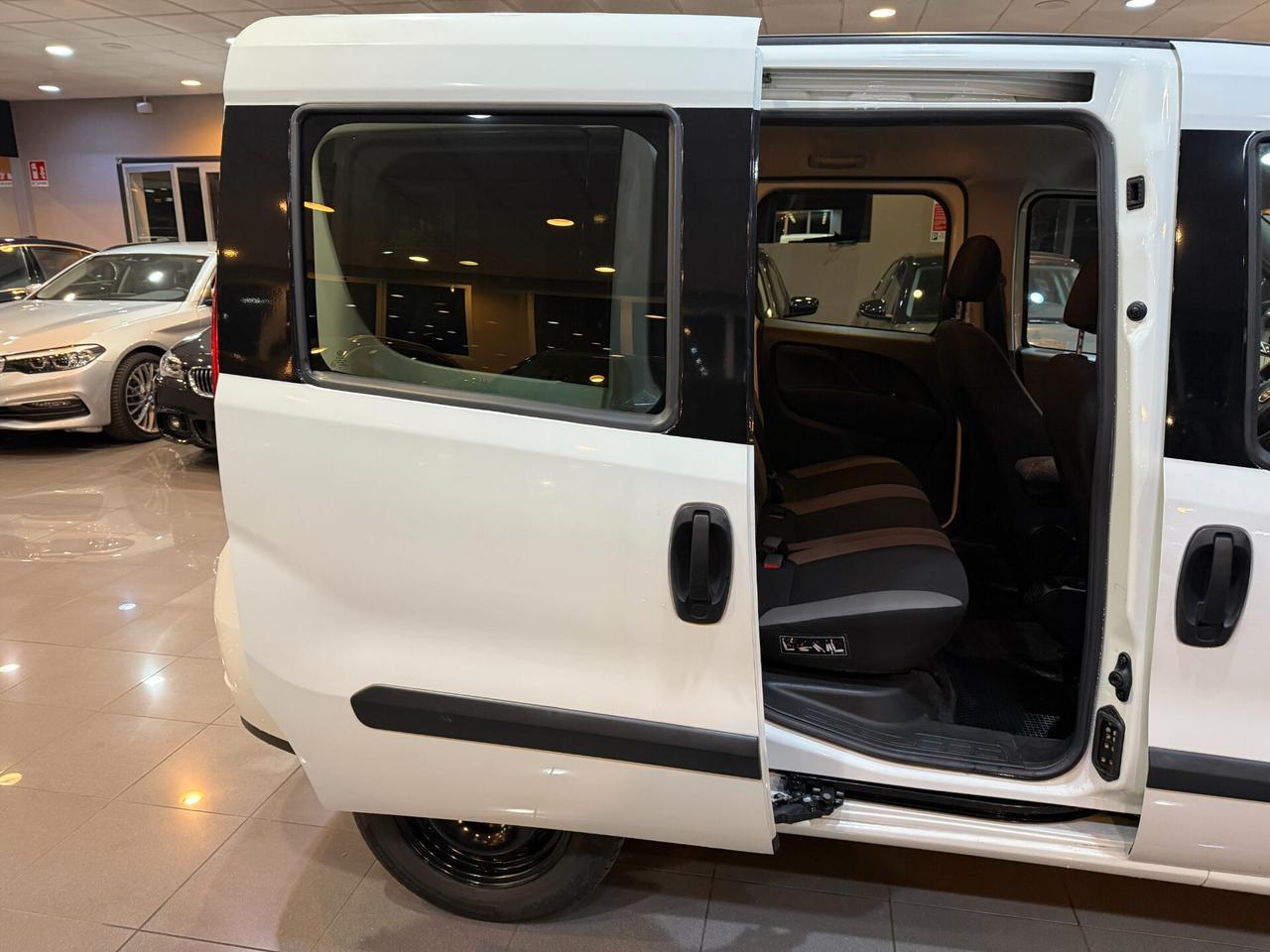 Fiat Doblo 1.6 mjt 16v AUTOCARRO