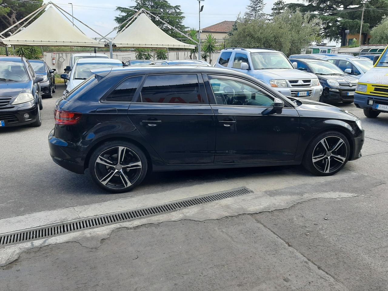 Audi A3 SPB 1.6 TDI S tronic Sport