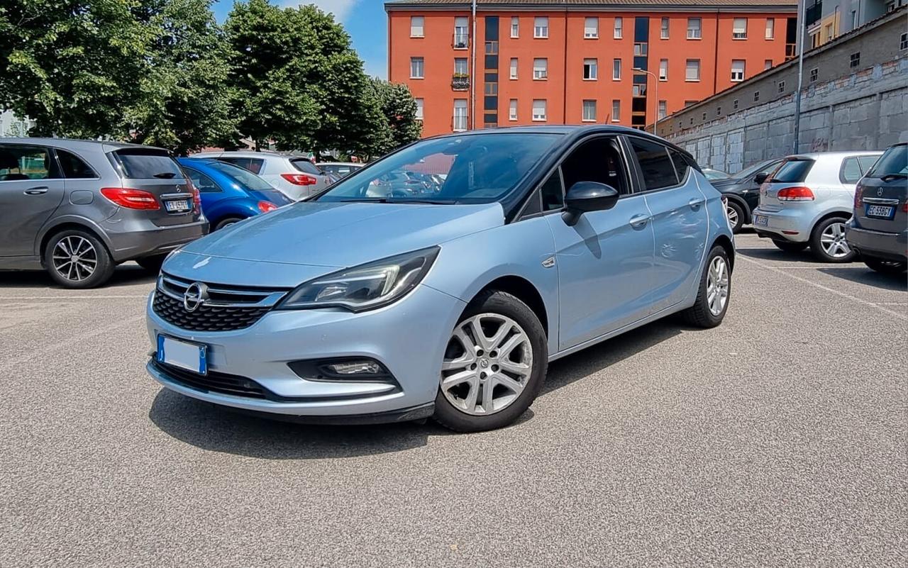 Opel Astra 1.6 CDTi 110CV Start&Stop 5 porte Innovation
