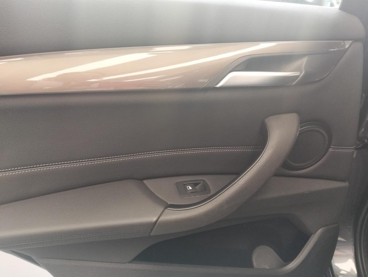 Bmw X1 sDrive18d xLine