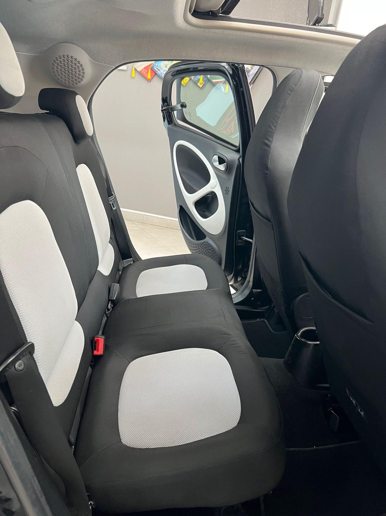 Smart ForFour 70 1.0 Passion