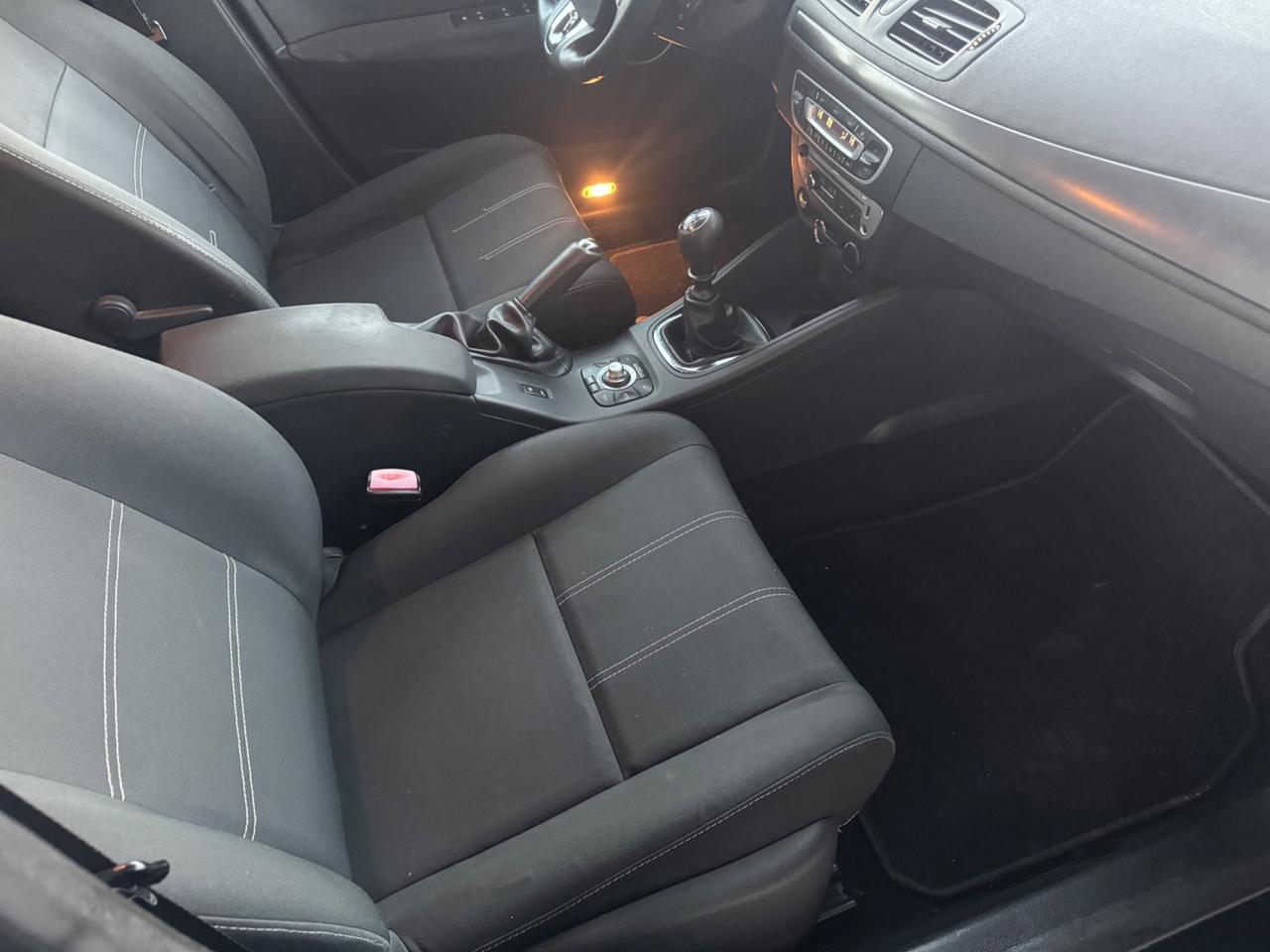 Renault Megane Mégane 1.5 dCi 110CV Start&Stop ESM SporTour Energy GT Line