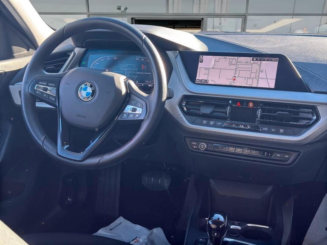 BMW Serie 1 116d Msport Exterior auto Con NAVIG. & TELECAMERA