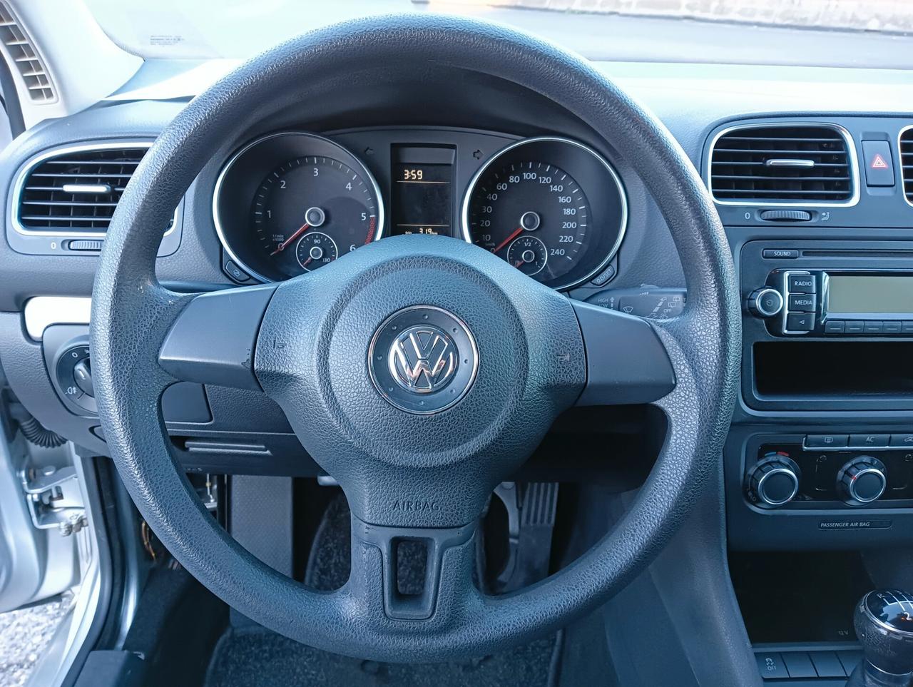 Volkswagen Golf 1.6 TDI 5p.