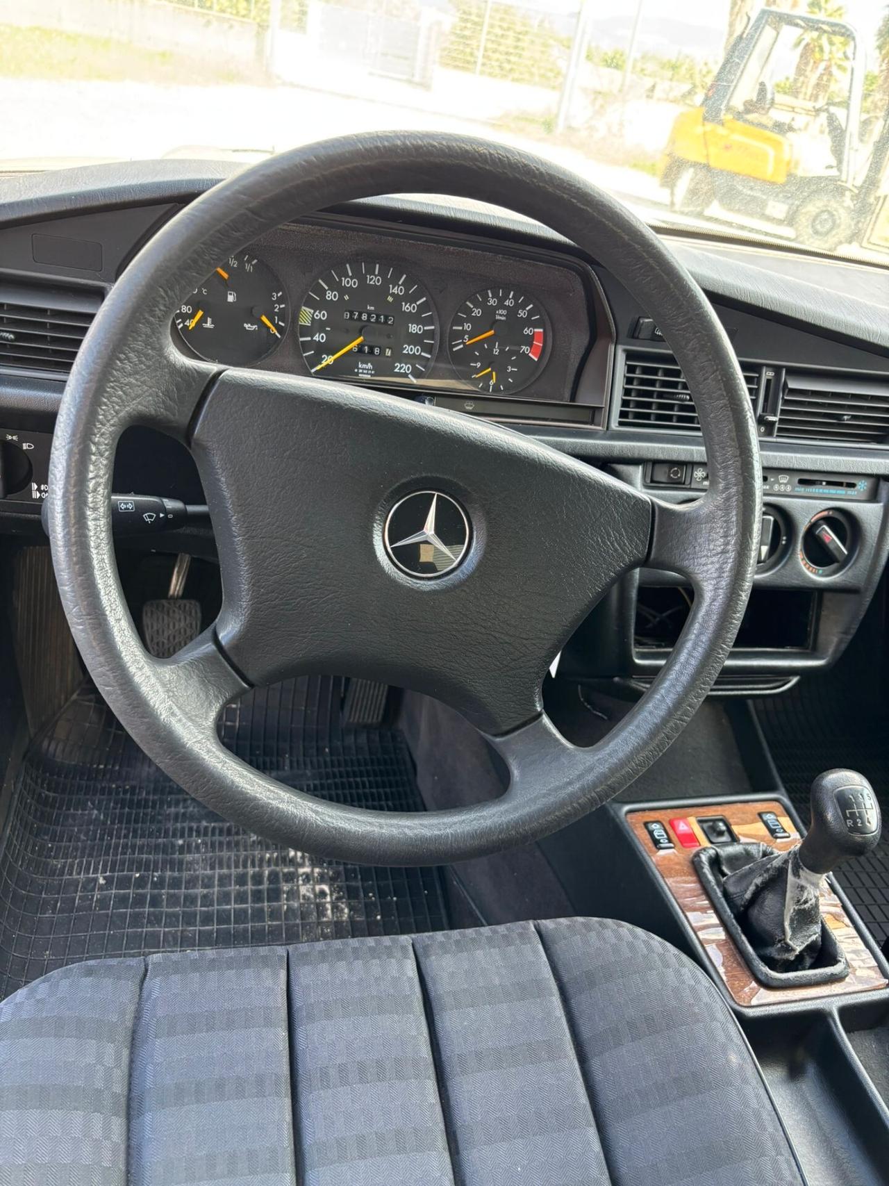 Mercedes-benz 190 1.8 E