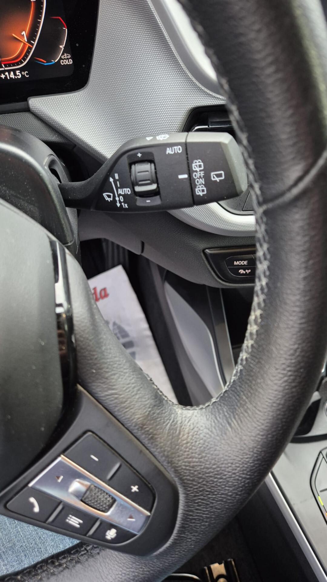 Bmw 116 116d 5p. Advantage