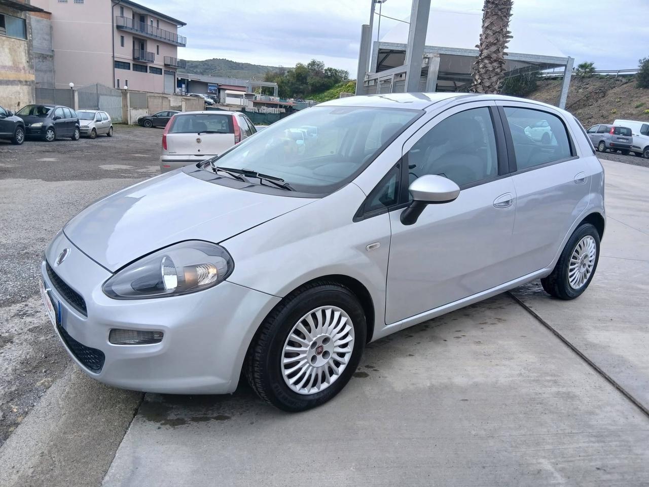 Fiat Punto 1.3 MJT II S&S 95 CV 5 porte Street