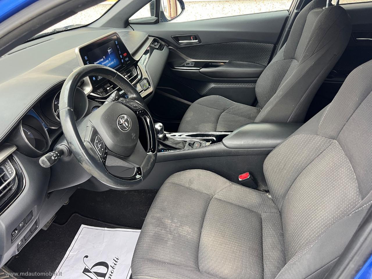 TOYOTA C-HR 1.8 Hybrid E-CVT Style NAVI CAMERA