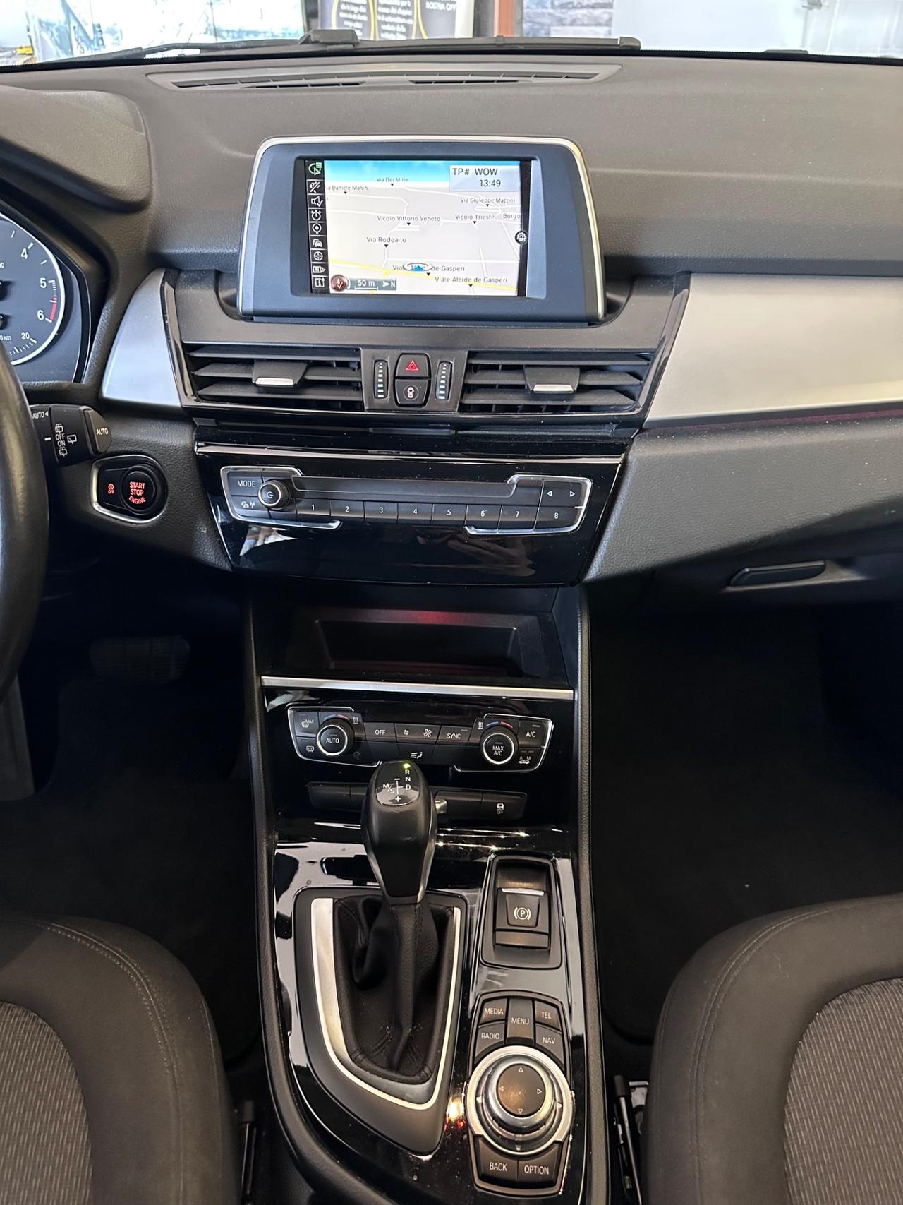 Bmw 216diesel Sport cambio aut.