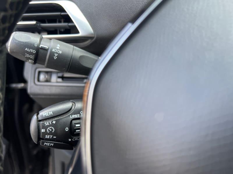 PEUGEOT 3008 BLUEHDI 120 S&S BUSINESS