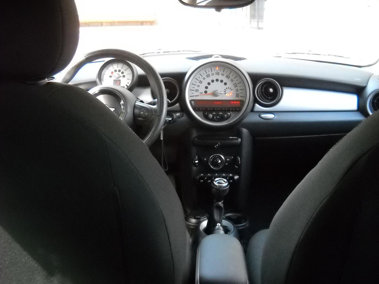 Mini Mini 1.6 16V One (55kW)