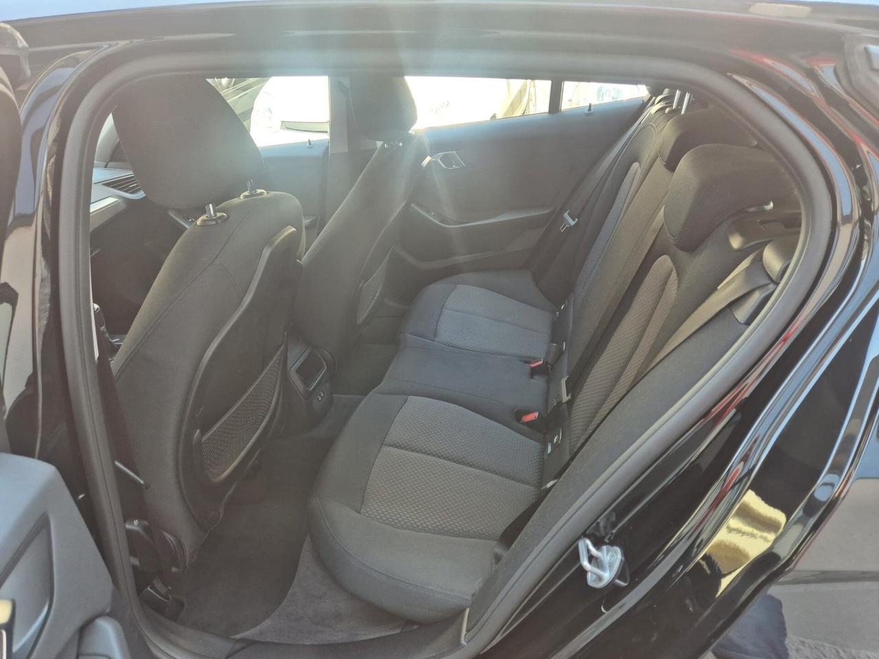 Bmw 118i 5p. 136CV