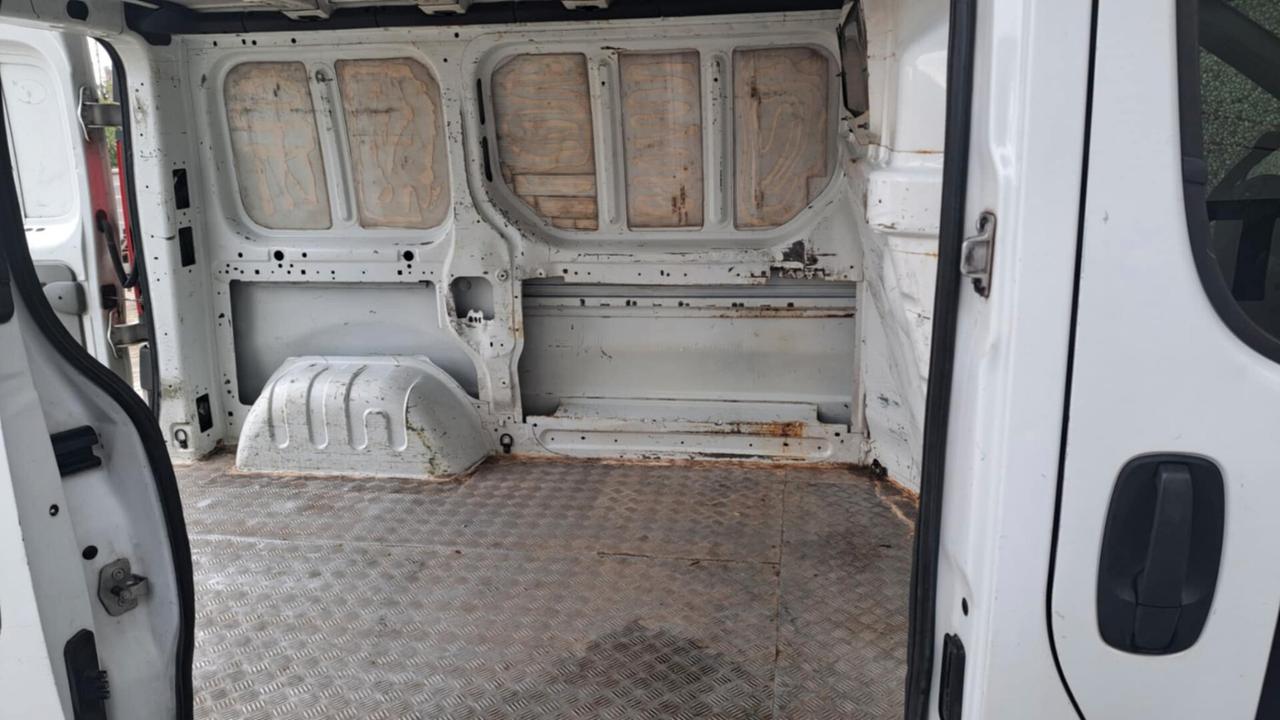 Opel Vivaro 27 2.5 CDTI PC-TN Furgone Fap