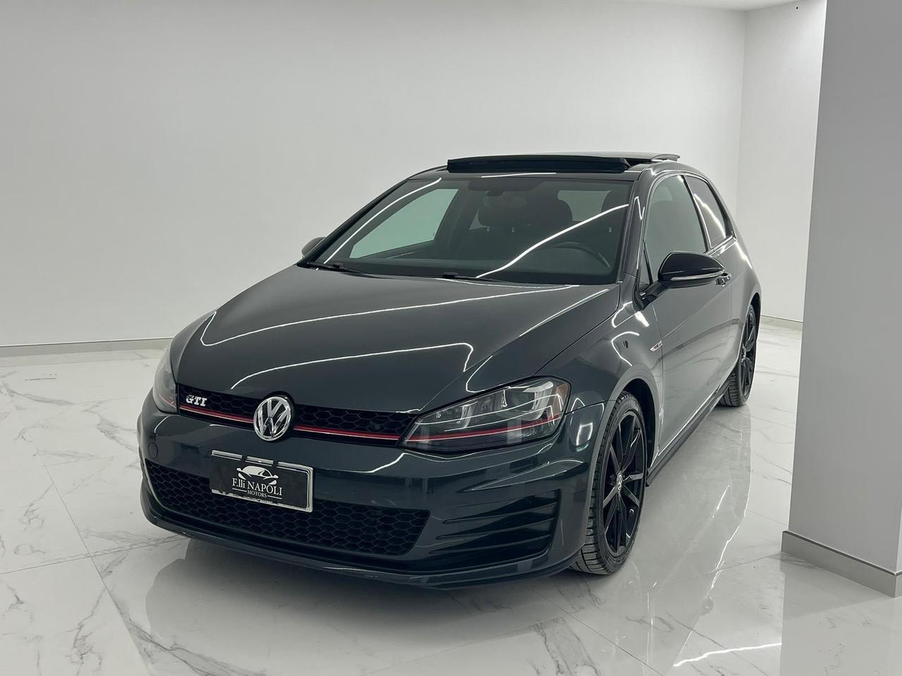 Volkswagen Golf GTI Performance 2.0 TSI 3p. BlueMotion Technology