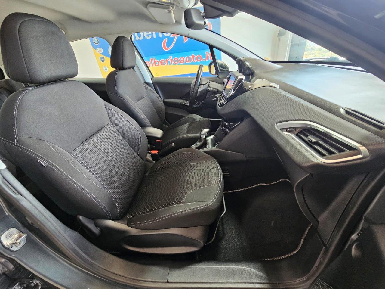 Peugeot 208 5 Porte 208 5p 1.6 bluehdi Active 75cv