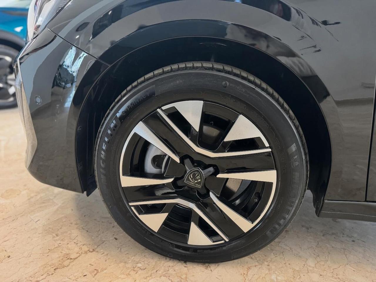 Peugeot 208 1.2 100 Cv. ALLURE