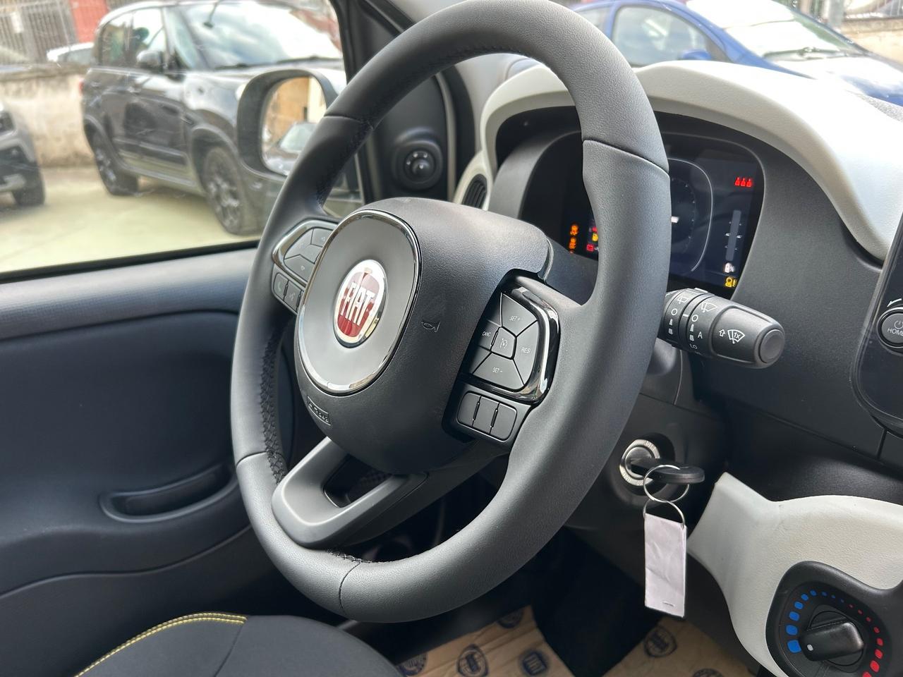 Fiat Panda 1.0 FireFly S&S Hybrid Pandina