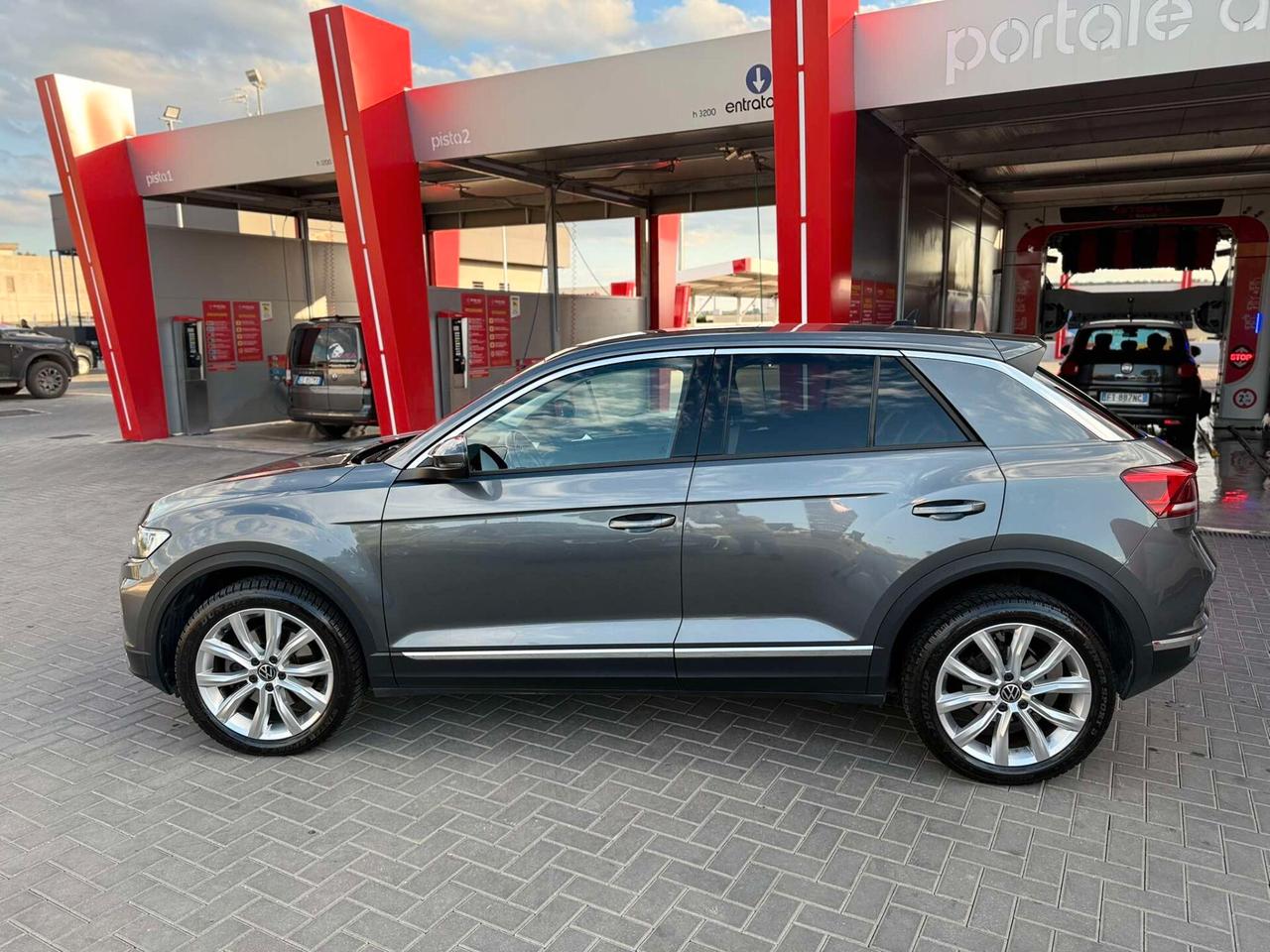 Volkswagen T-Roc 2.0 TDI SCR 150 CV DSG Advanced /MATRIX/PELLE/CAMERA/18