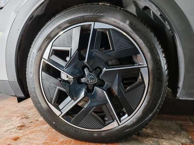 Peugeot 408 1.2 130cv GT EAT8