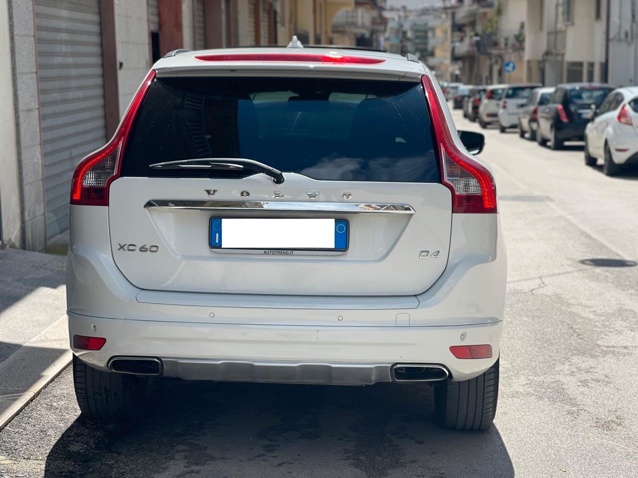 Volvo XC60 AWD Geartronic Momentum TETTO/FULL