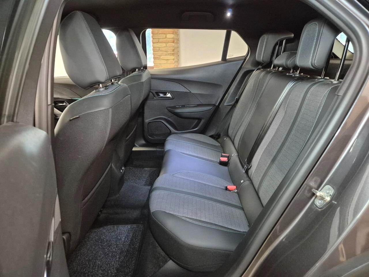 Peugeot 2008 BlueHDi 130 S&S EAT8 Allure ** AUTOMATICA **