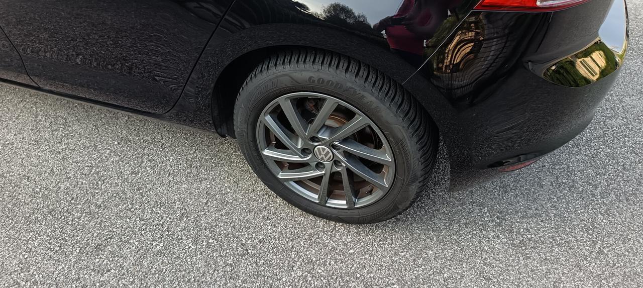 VOLKSWAGEN Golf 1.6 TDI 110 CV DSG 5p. Executive - 2016