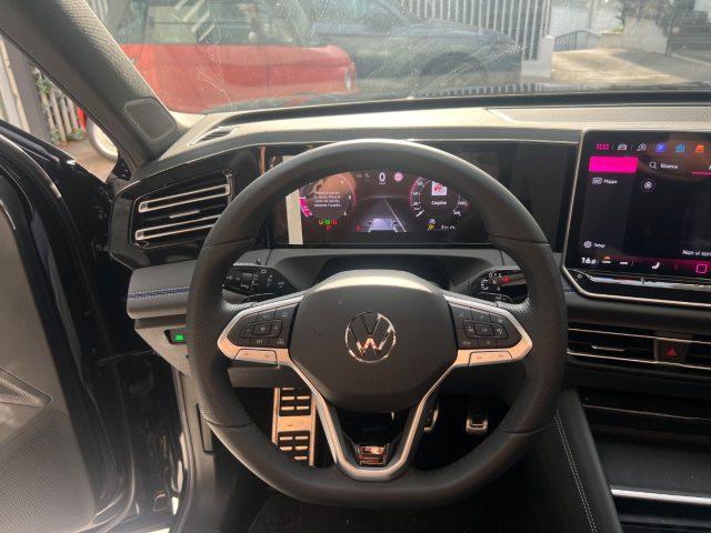 VOLKSWAGEN Tiguan 2.0 TDI 150 CV DSG R-Line Plus da ?519,00 mensili