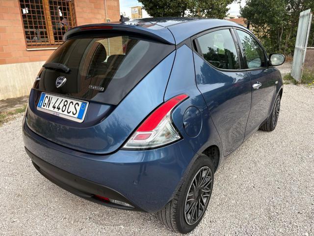 LANCIA Ypsilon 1.0 FireFly 5 porte S&S Hybrid Gold