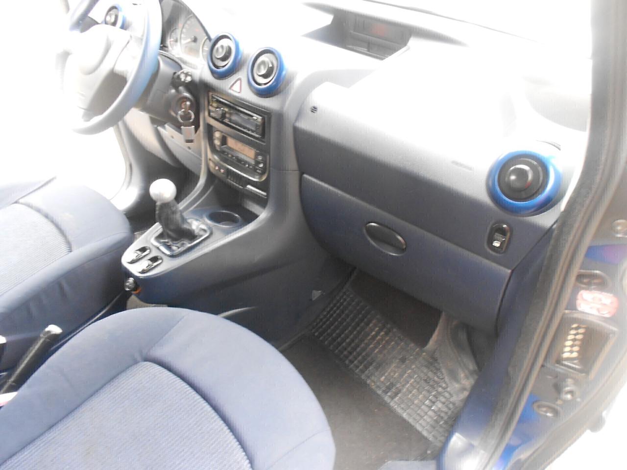 Peugeot 1007(PORTE ELETTRICHE)1.4hdi,50kw,68cv