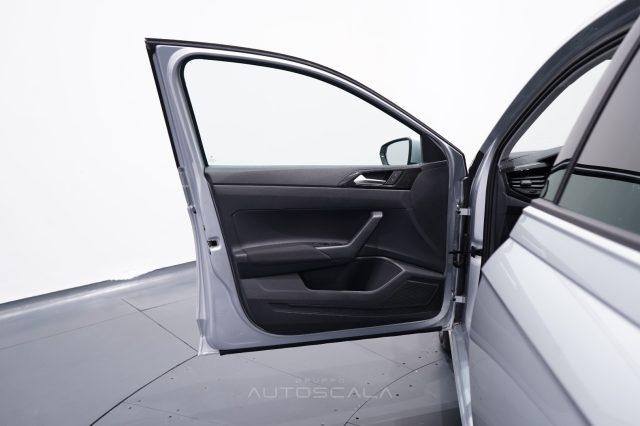 VOLKSWAGEN Polo 1.0 Edition Plus