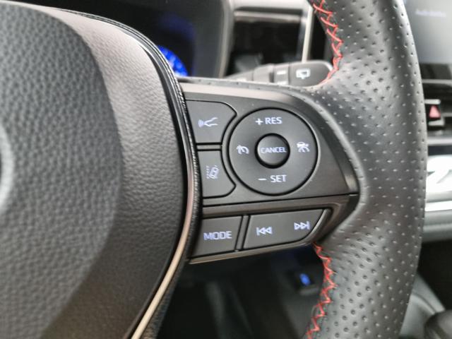 TOYOTA Corolla 2.0 Hybrid GR SPORT