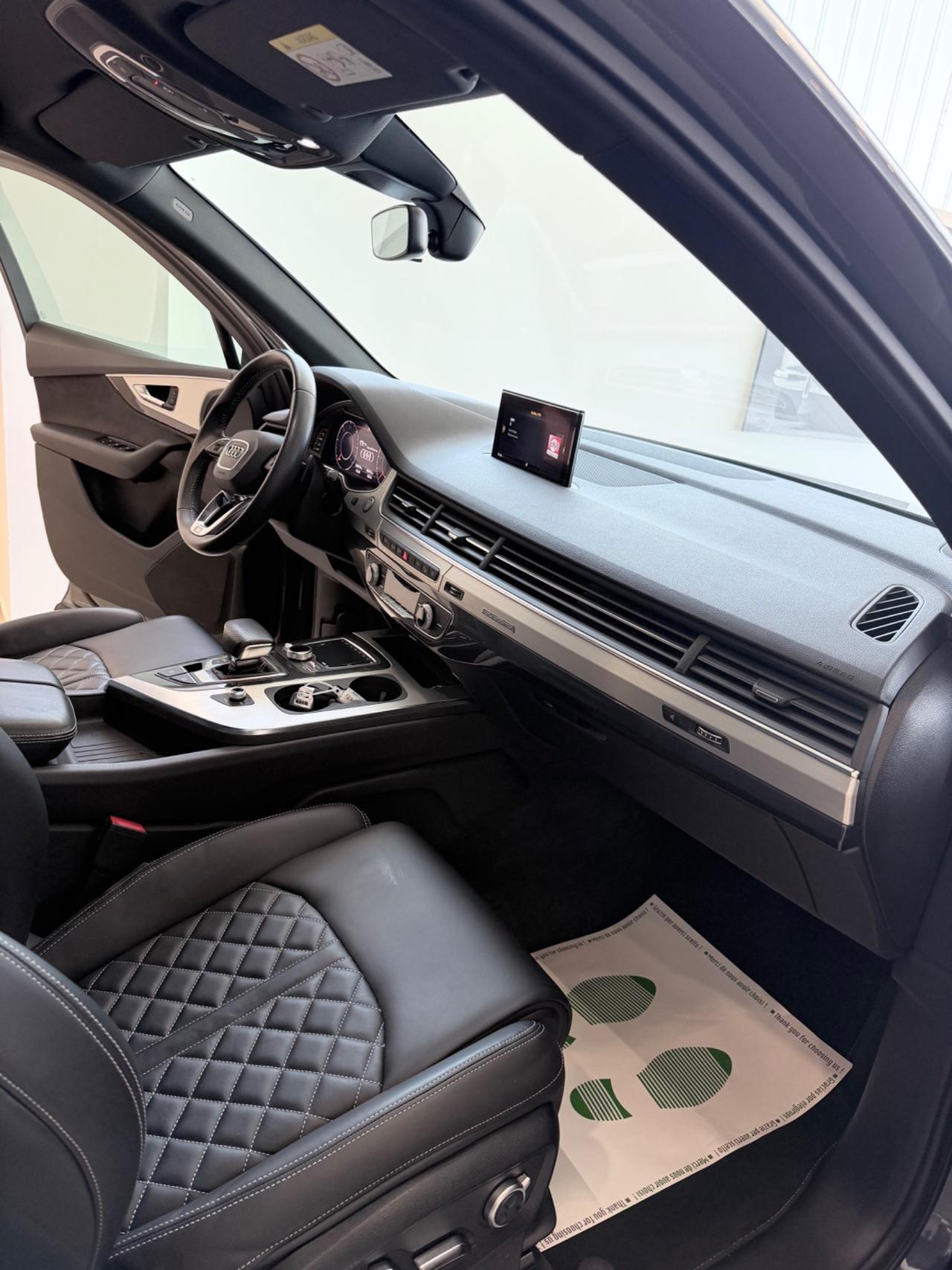 Audi Q7 50 TDI quattro tiptronic Business Plus