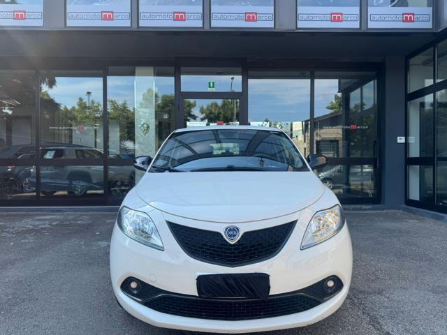 LANCIA Ypsilon 1.2 69 CV 5 porte GPL Ecochic Gold