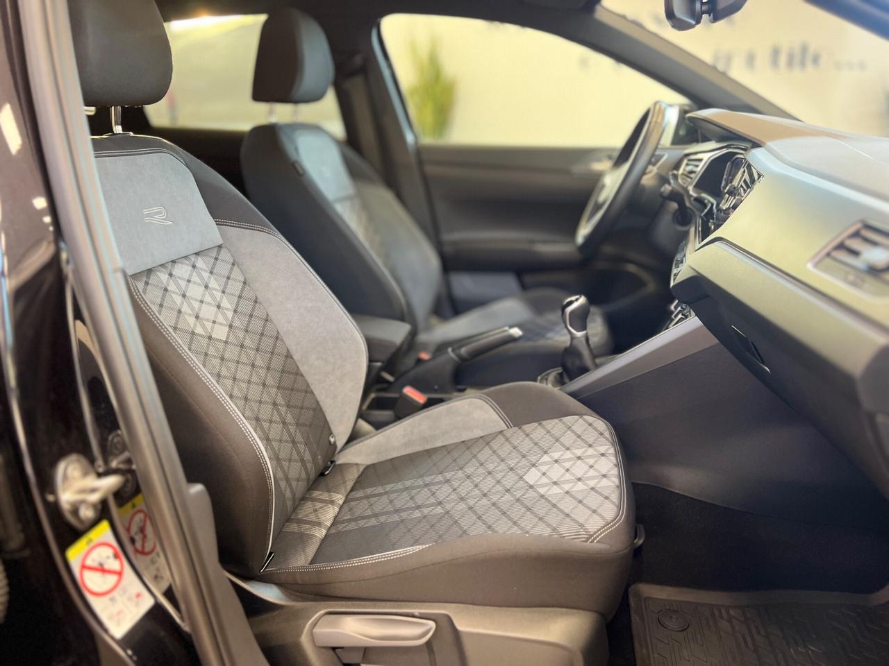 Volkswagen Taigo 1.0 TSI 115 CV R-Line Plus