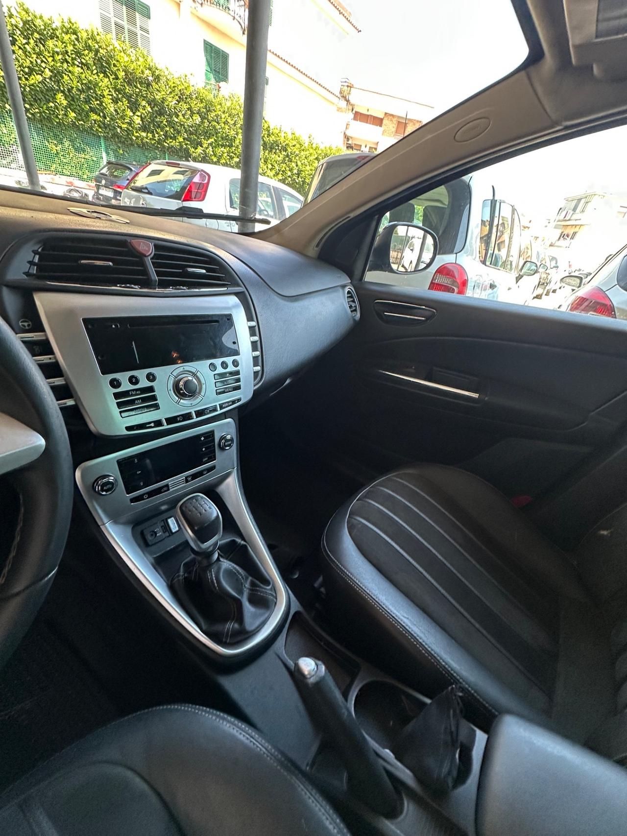 Lancia Delta 1.4 T-Jet 120 CV Silver Ecochic GPL