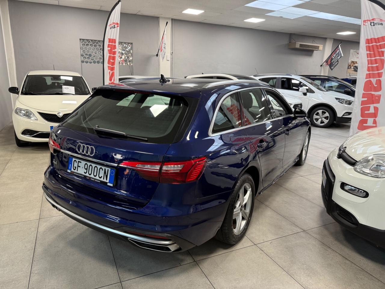Audi A4 Avant 35 TDI/163 CV S tronic Business Advanced