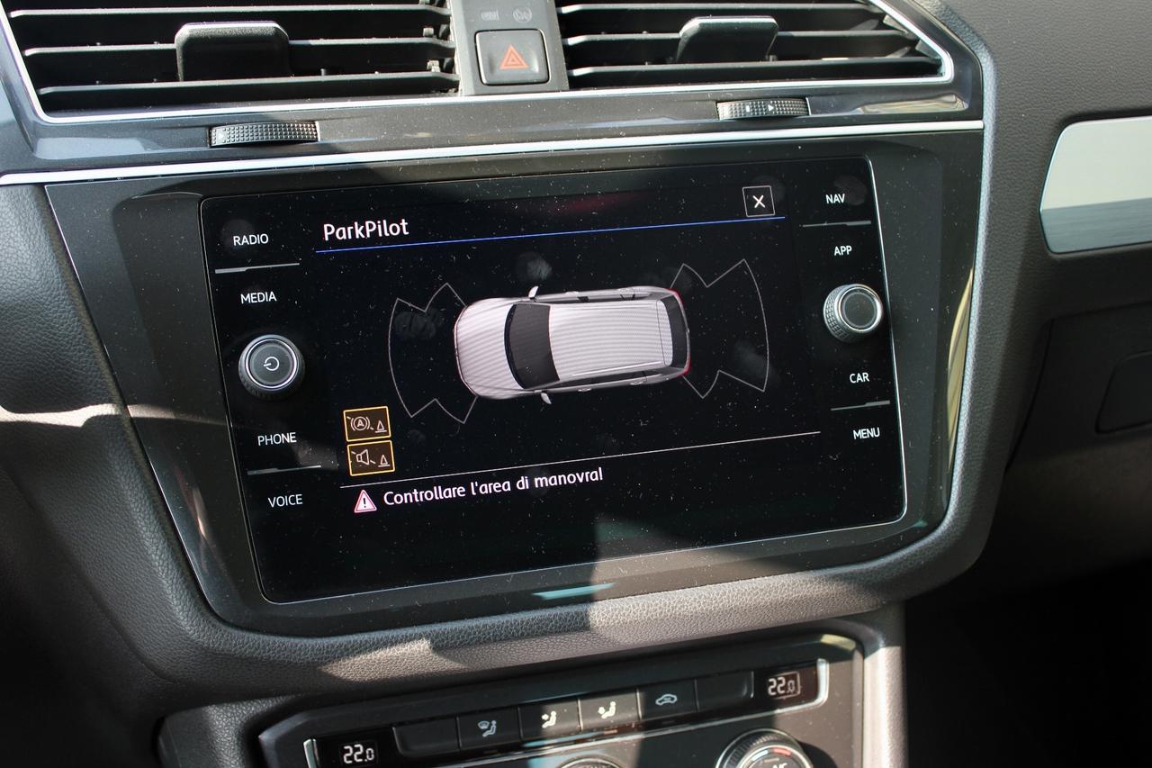 Volkswagen Tiguan 2.0 TDI SCR DSG Business VIRTUAL COCKPIT NAVY