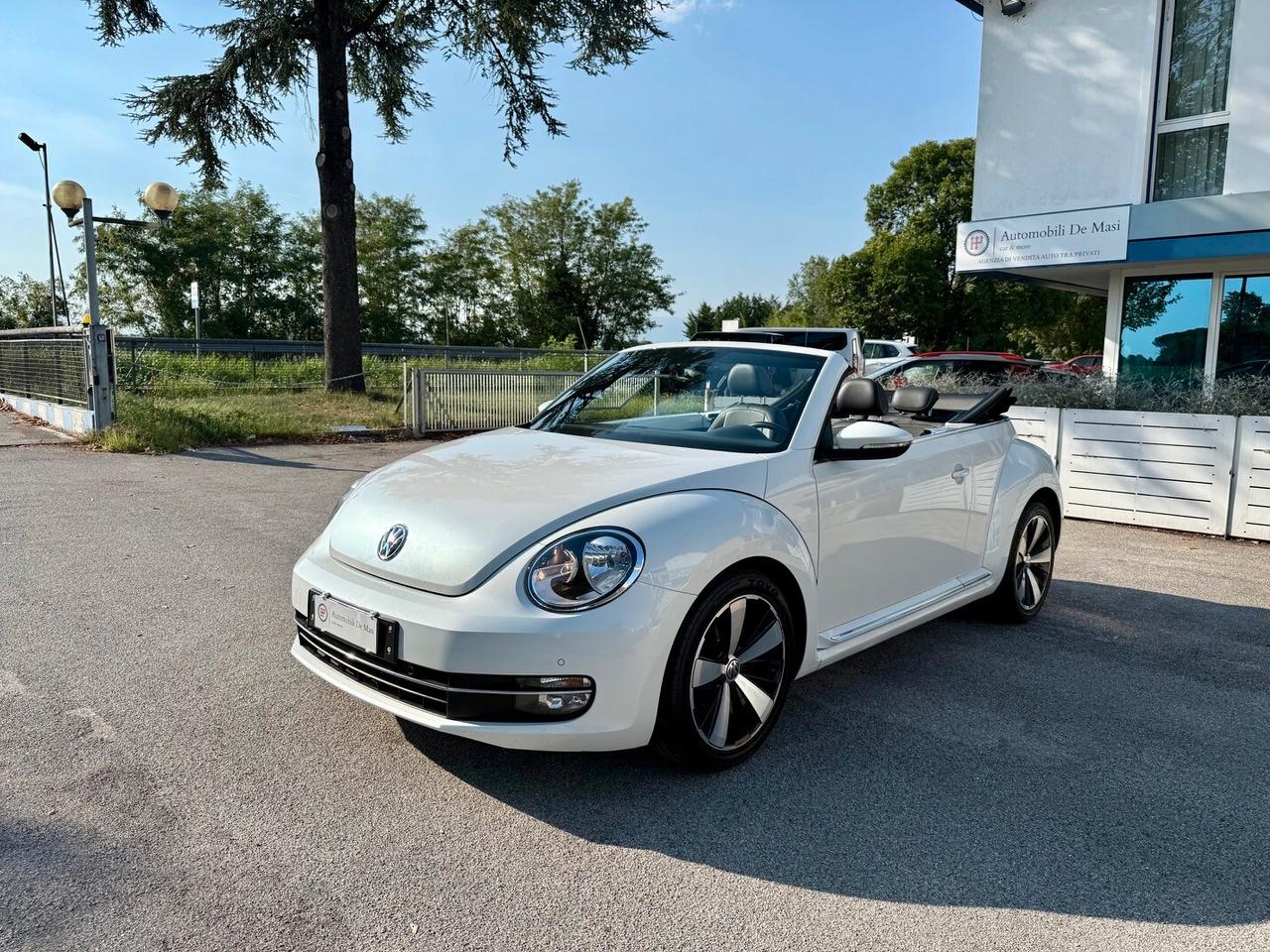 Volkswagen Maggiolino Cabrio 1.6 TDI Design 105cv