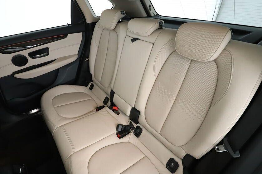 Bmw 216d Active Tourer Luxury Pelle/Led