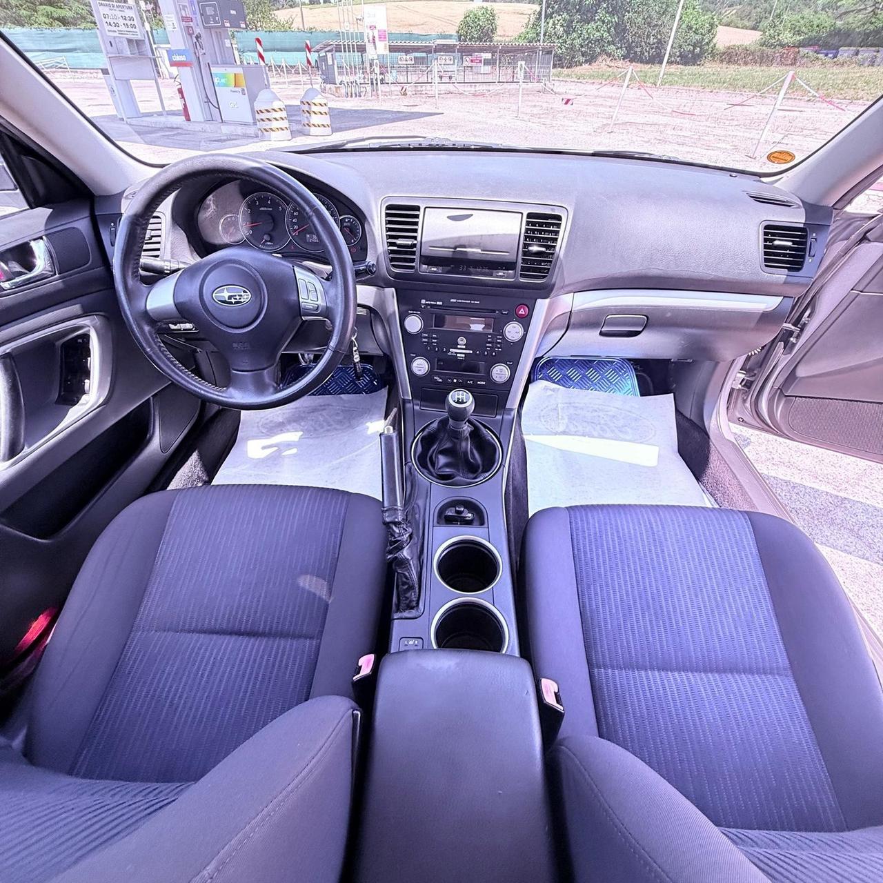 Subaru OUTBACK 2.0D 16V CM 4x4 Diesel