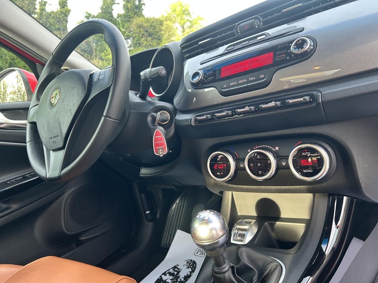 GIULIETTA 1.4T-JET 120CV UNICO PELLE NEOPATENTATI