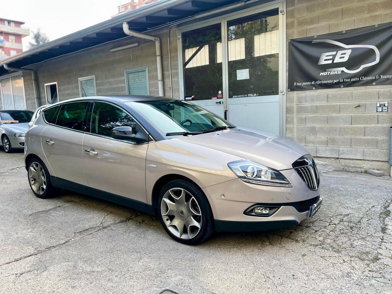 Lancia Delta 1.8 Di T-Jet Sportronic Platino GPL