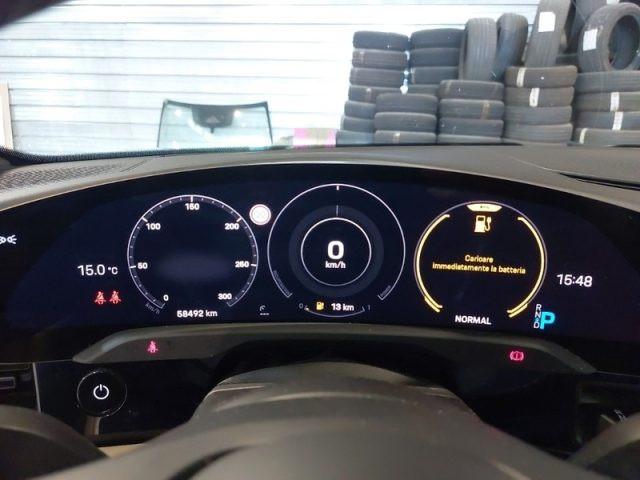 PORSCHE Taycan Taycan