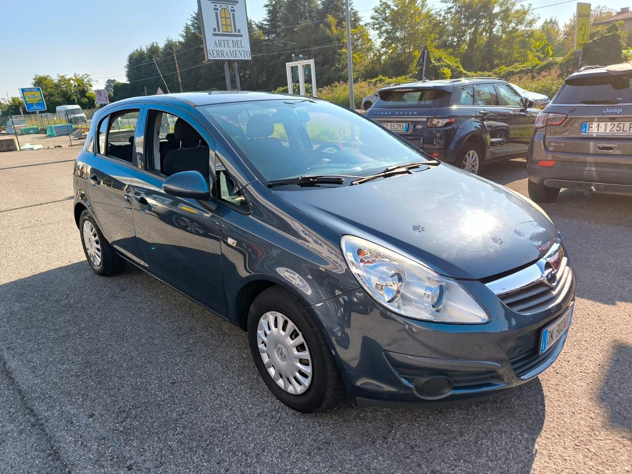 Opel Corsa 1.2 5 porte Club *NEOPATENTATI*BENZINA-E4*