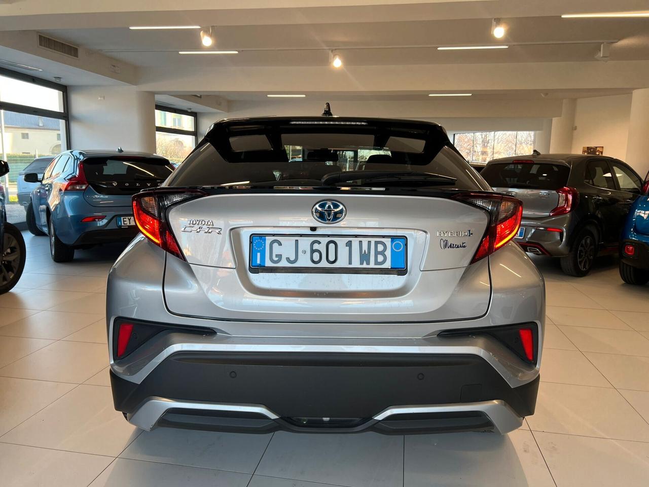 Toyota C-HR 2.0 Hybrid E-CVT Trend