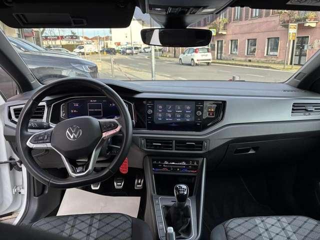 Volkswagen Taigo 1.0 TSI 110 CV R-Line IQ-LED-TETTO-APP CONNECT