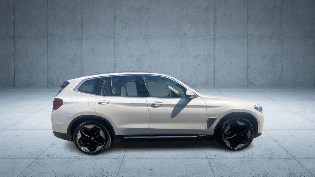 BMW iX3 Impressive Aut. + Tetto